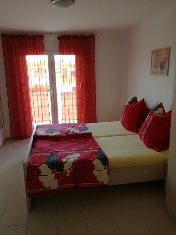 Apartment Juric Traù Esterno foto
