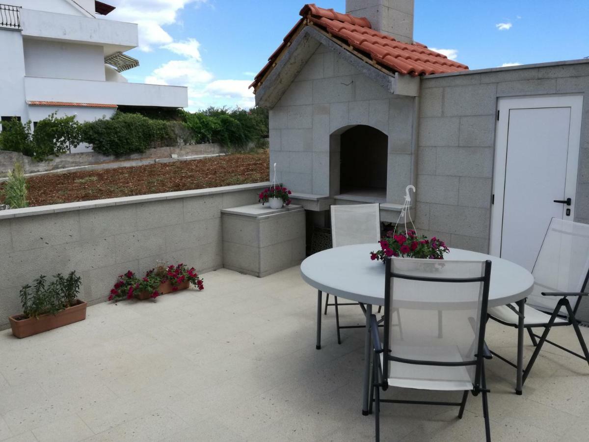 Apartment Juric Traù Esterno foto