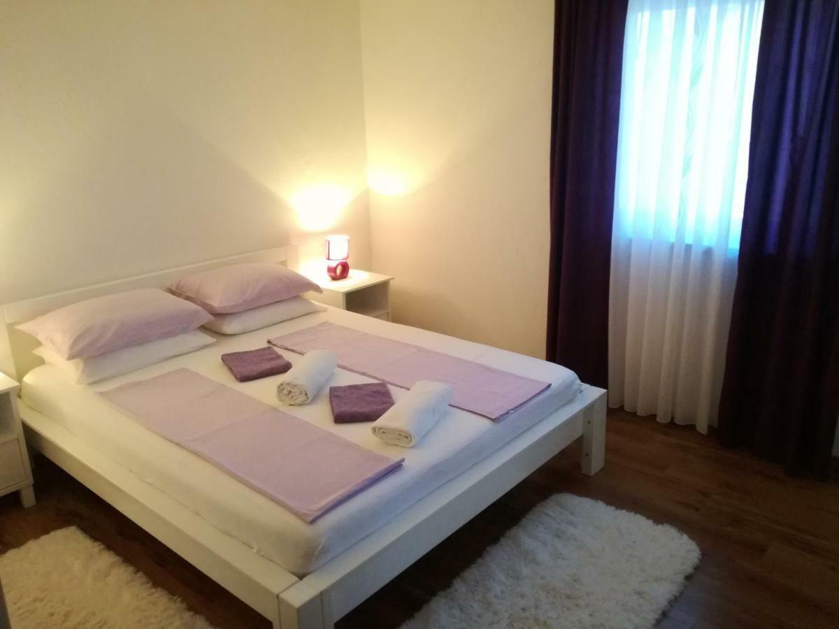 Apartment Juric Traù Esterno foto
